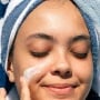 5 Rekomendasi Sunscreen Mengandung Kolagen, Lindungi Kulit Bikin Awet Muda