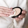 8 Rekomendasi Cushion Anti-Aging Terbaik untuk Kulit Sehat dan Awet Muda