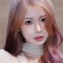Mau Gaya Manis Tapi Tetep Chic? Coba 5 Hairdo Gemas ala Zhang Miao Yi!