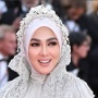 Beda Banget! 3 Alasan Penampilan Syahrini di Cannes 2025 Jadi Sorotan Dunia Maya