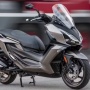 Pesona Sport Touring Kymco Downtown Bikin Panas, Yamaha XMAX Kalah Kelas