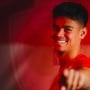 Mees Hilgers Lempar Senyum Kawanua Saat Tiba di TC Timnas Indonesia