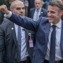 Momen Langka Prabowo dan Emmanuel Macron Naik Helikopter Bareng