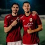 Jay Idzes Akhirnya Pamerkan Jersey Biru Bergaris!