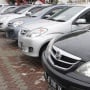 5 Rekomendasi Mobil Tangguh dan Murah, Cocok Buat Pemula yang Baru Belajar Nyetir!