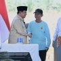 Presiden Prabowo Bersyukur Didampingi Tokoh Patriotik Seperti Mentan Amran: Produksi Pangan Melimpah