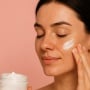 4 Rekomendasi Skincare Mengandung Glycolic Acid, Manjur Atasi Flek Hitam Cegah Penuaan