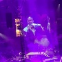 Tangis Brian McKnight Pecah, Persembahkan Lagu Buat Keluarga di Konser 'Heart and Soul' Jakarta