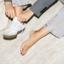 7 Rekomendasi Sneakers Putih Wanita Terbaik: Harga Rp100 Ribuan sampai Rp1 Jutaan