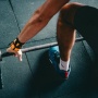 Apakah Sepatu Lari Cocok untuk Gym? Ini Kata Pakar