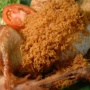 Ayam Serundeng dan Kakek: Rasa Tak Mati di Kuali Merah Putih