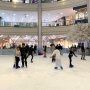 Liburan Sekolah Anti Mainstream: Sensasi Ice Skating New York di Margocity!