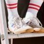 6 Sepatu Lokal Unisex Terbaik, Ada Brand Legendaris yang Gak Pernah Mati Gaya!