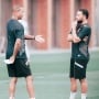 Bos Ajax Buka Suara Soal Rumor Rekrut Denny Landzaat