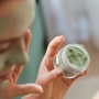 7 Rekomendasi Masker Mugwort Terbaik,  Atasi Jerawat dan Bruntusan Tanpa Bikin Kantong Bolong