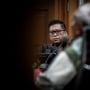 Hasto Gunakan AI untuk Pledoi di Sidang: Terobosan Hukum atau Ancaman Keadilan?