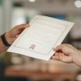 Stop Tahan Ijazah! Ombudsman Paksa Sekolah di Sumbar Serahkan 3.327 Ijazah Siswa
