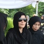 Tangis Mita The Virgin Kehilangan Ibu: Nanti Ngabarin Siapa Lagi