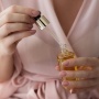 5 Rekomendasi Retinol Kadar Tinggi yang Aman untuk Kulit Usia di Atas 40 Tahun