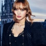 Lisa Blackpink Bikin Heboh BIFF 2025: Artis Indonesia Sampai Rela Berburu Foto!