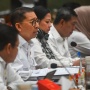 Demonstran Serbu Rapat DPR dengan Fadli Zon, Minta Hentikan Pemutihan Sejarah