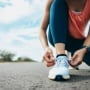 Bikin Olahraga Makin Stylish, 7 Sepatu Lari Wanita Super Nyaman dengan Warna Menarik