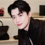 Kasual dan Maskulin, Ini 4 Padu Padan Tampilan Hangout ala Lee Jong Suk