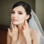 7 Rekomendasi Lipstik Tahan Lama untuk Pengantin, Bikin Flawless di Hari Sakral