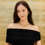 Mau Hangout Tetap Classy? Intip 4 Gaya Kasual Elegan ala Krystal Jung