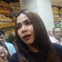 Hadir ke Rumah Duka, Melaney Ricardo Ungkap Kondisi Sarwendah Usai Sang Ayah Meninggal Dunia