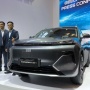 Mobil PHEV Geely Kejutkan GIIAS 2025, Dipastikan Meluncur di Indonesia Tahun Ini