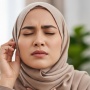 Benarkah Telinga Berdenging Tanda Ibadah Ditolak? Begini Penjelasan Buya Yahya
