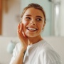 5 Rekomendasi Moisturizer yang Bagus untuk Mencerahkan dan Melembabkan Wajah