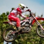 Jatuh, Bangkit, Podium! Baja Crosser Indonesia Arsenio Algifari di Kejurnas Motocross Tampil Memukau