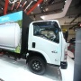 Isuzu ELF NMR Hadir dengan LED Display di GIIAS 2025