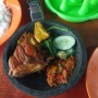 Menikmati Menu di Lesehan Selera Malam Jambi, Sambalnya Bikin Nagih