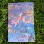 Menyelami Dunia Fantasi dalam Novel The Girl Who Fell Beneath the Sea