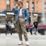 5 Inspirasi Outfit dengan Sepatu New Balance 550 agar Tampil Stylish dan Kekinian