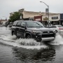 5 Mobil Bekas Murah yang Cocok untuk Daerah Banjir, Tahan Banting di Genangan Air
