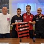 Kiper Western Sydney Tak Sabar Rasakan Atmosfer Bobotoh di Stadion GBLA