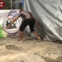Aksi Kocak Warga Lumajang Kejar Bebek dengan Mata Tertutup, Rayakan HUT RI dengan Cara Unik
