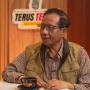 Sindir LSM Tukang Kritik, Mahfud MD Justru Bela Kebijakan Prabowo Menggemukkan TNI