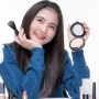5 Rekomendasi Bedak Multifungsi untuk Tampilan Sehari-hari Hingga Pesta
