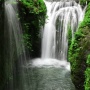 Air Terjun Batu Janggot: Surga Tersembunyi Buat yang Butuh Tenang di Lombok