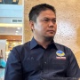 Sempat Ngeles Kena OTT, Tampang Bupati Koltim Abdul Azis saat Digiring ke KPK: Dadah ke Wartawan!