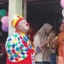 Salut! Bripka Fardiansyah, Sosok Polisi yang Peduli dan Rela Menghibur dengan Kostum Badut