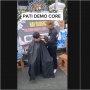 Demo Bupati Pati Core: Ada yang Buka Jasa Potong Rambut Gratis Hingga Emak-Emak Ikut Rewang