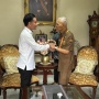 Gempar! Diam-diam Temui Try Sutrisno, Taktik Gibran Redupkan Isu Pemakzulan?