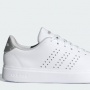 5 Rekomendasi Sepatu Putih Adidas untuk Sehari-hari, Harga di Bawah Rp1 Juta