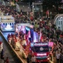 Ikut Karnaval Kemerdekaan HUT RI ke-80, Sri Mulyani Diteriaki Warga: Turunin Pajak Bu!